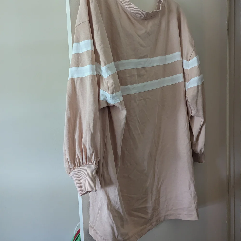 Free People - Post Up Layer, Size M, NWOT - Picture 4 of 5